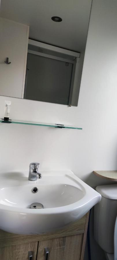 אונזה Assist' Mobil Home 397 - Mobil Home 3 Chambres 2 Salles De Bain , Au Calme מראה חיצוני תמונה